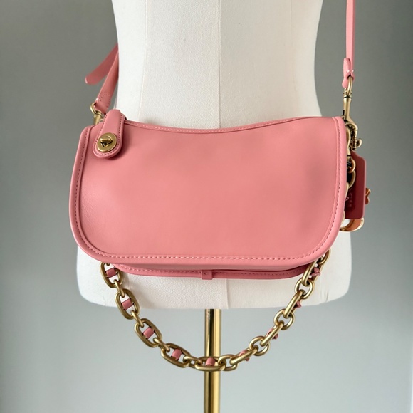 Coach Swinger Bag With Chain in Candy Pink and Brass (NWOT) - Picture 3 of 14